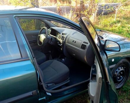 Киа Рио, объемом двигателя 1.4 л и пробегом 200 тыс. км за 3100 $, фото 4 на Automoto.ua