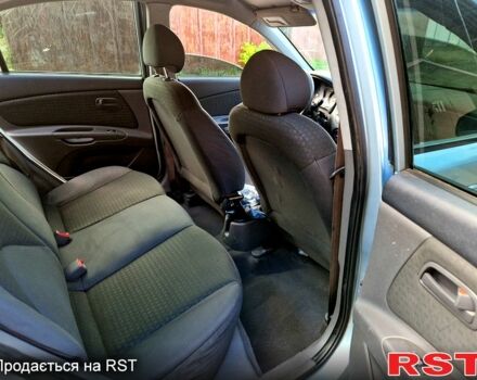 Киа Рио, объемом двигателя 1.4 л и пробегом 0 тыс. км за 4500 $, фото 4 на Automoto.ua