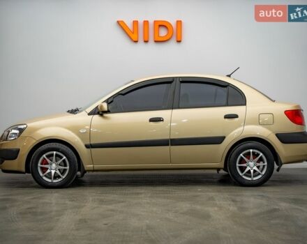 Киа Рио, объемом двигателя 1.4 л и пробегом 140 тыс. км за 5934 $, фото 2 на Automoto.ua
