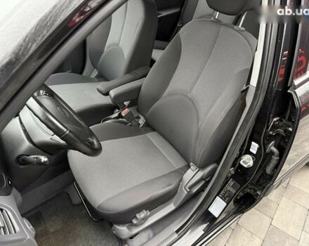 Кіа Ріо, об'ємом двигуна 1.4 л та пробігом 166 тис. км за 6000 $, фото 12 на Automoto.ua