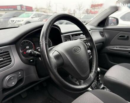 Кіа Ріо, об'ємом двигуна 1.4 л та пробігом 166 тис. км за 6000 $, фото 10 на Automoto.ua
