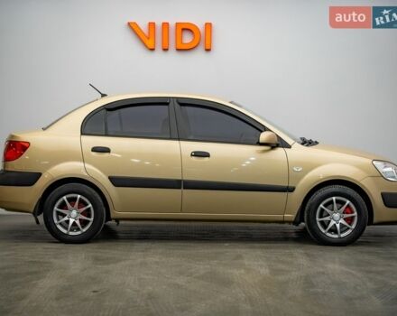 Киа Рио, объемом двигателя 1.4 л и пробегом 140 тыс. км за 5934 $, фото 3 на Automoto.ua