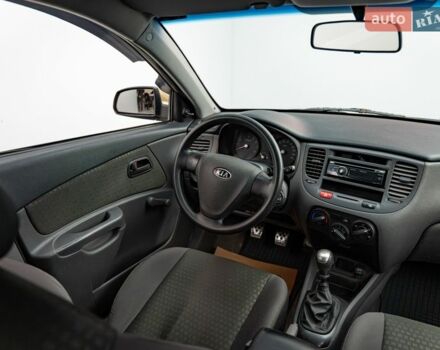 Киа Рио, объемом двигателя 1.4 л и пробегом 140 тыс. км за 5934 $, фото 10 на Automoto.ua