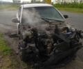 Киа Рио, объемом двигателя 1.6 л и пробегом 210 тыс. км за 1100 $, фото 1 на Automoto.ua