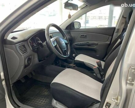 Киа Рио, объемом двигателя 1.4 л и пробегом 98 тыс. км за 5990 $, фото 16 на Automoto.ua