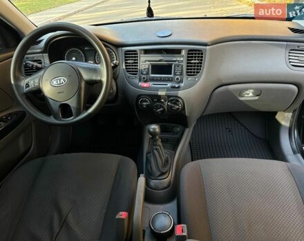 Киа Рио, объемом двигателя 0 л и пробегом 230 тыс. км за 4500 $, фото 3 на Automoto.ua