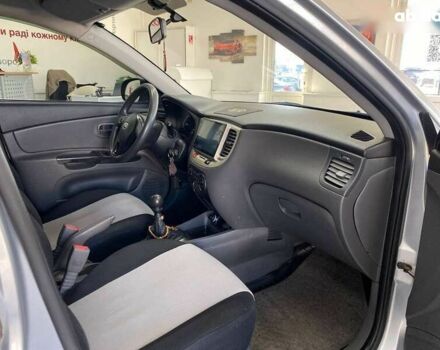 Киа Рио, объемом двигателя 1.4 л и пробегом 98 тыс. км за 5990 $, фото 26 на Automoto.ua