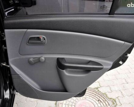 Киа Рио, объемом двигателя 1.4 л и пробегом 194 тыс. км за 4700 $, фото 22 на Automoto.ua