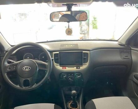 Киа Рио, объемом двигателя 1.4 л и пробегом 98 тыс. км за 5990 $, фото 22 на Automoto.ua