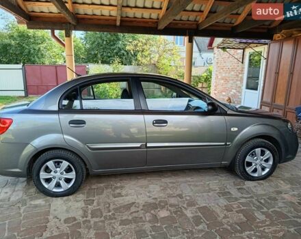 Киа Рио, объемом двигателя 1.4 л и пробегом 168 тыс. км за 5200 $, фото 3 на Automoto.ua