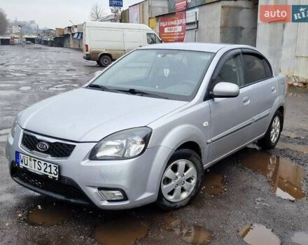 Киа Рио, объемом двигателя 1.4 л и пробегом 102 тыс. км за 1950 $, фото 2 на Automoto.ua