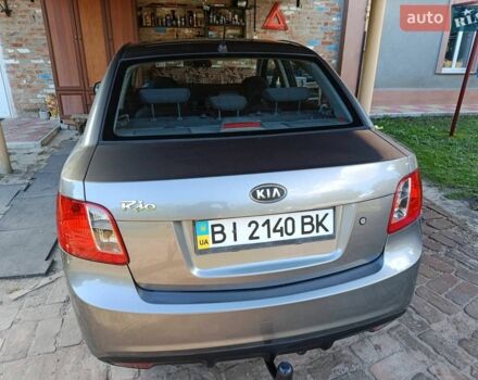 Киа Рио, объемом двигателя 1.4 л и пробегом 168 тыс. км за 5200 $, фото 4 на Automoto.ua