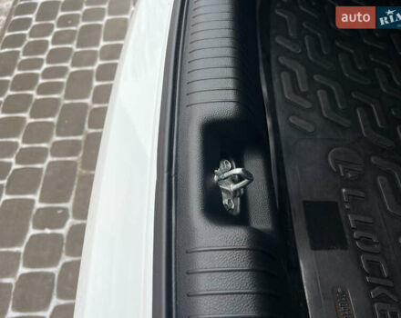 Кіа Ріо, об'ємом двигуна 1.59 л та пробігом 42 тис. км за 9600 $, фото 12 на Automoto.ua