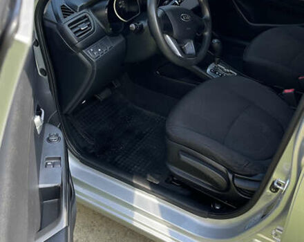 Киа Рио, объемом двигателя 1.4 л и пробегом 80 тыс. км за 7900 $, фото 5 на Automoto.ua