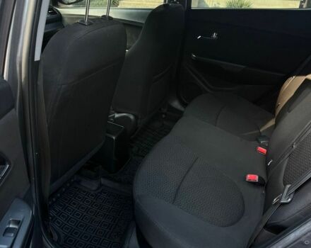 Киа Рио, объемом двигателя 1.6 л и пробегом 220 тыс. км за 7500 $, фото 10 на Automoto.ua