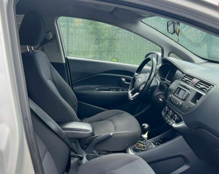 Киа Рио, объемом двигателя 1.2 л и пробегом 123 тыс. км за 6500 $, фото 12 на Automoto.ua