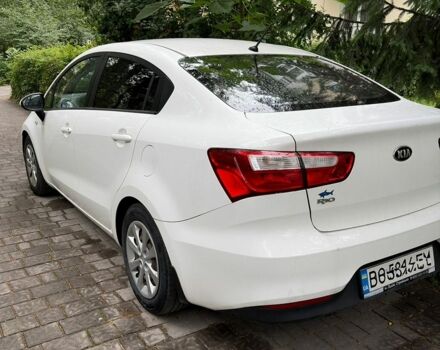 Киа Рио, объемом двигателя 1.4 л и пробегом 201 тыс. км за 10500 $, фото 4 на Automoto.ua