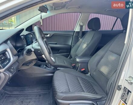 Киа Рио, объемом двигателя 1.6 л и пробегом 180 тыс. км за 10500 $, фото 18 на Automoto.ua