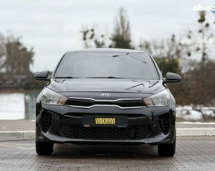 Киа Рио, объемом двигателя 1.6 л и пробегом 135 тыс. км за 9800 $, фото 4 на Automoto.ua