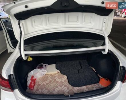 Кіа Ріо, об'ємом двигуна 1.59 л та пробігом 100 тис. км за 10000 $, фото 3 на Automoto.ua