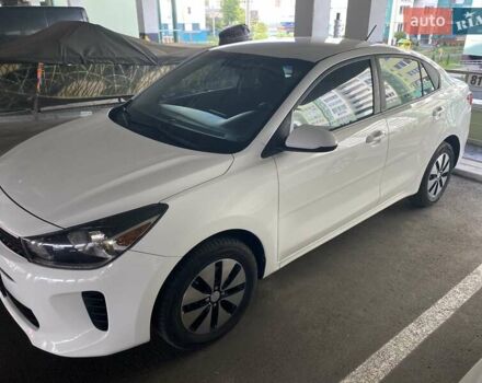 Кіа Ріо, об'ємом двигуна 1.59 л та пробігом 100 тис. км за 10000 $, фото 6 на Automoto.ua