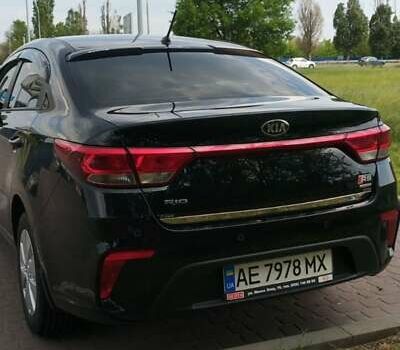 Киа Рио, объемом двигателя 1.6 л и пробегом 11 тыс. км за 15600 $, фото 5 на Automoto.ua