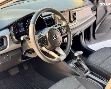 Кіа Ріо, об'ємом двигуна 1.6 л та пробігом 80 тис. км за 12400 $, фото 21 на Automoto.ua