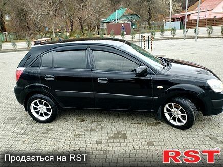 Киа Рио, объемом двигателя 1.4 л и пробегом 171 тыс. км за 4450 $, фото 3 на Automoto.ua