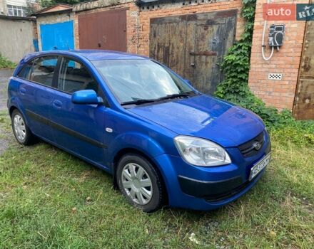 Киа Рио, объемом двигателя 1.4 л и пробегом 165 тыс. км за 3500 $, фото 1 на Automoto.ua