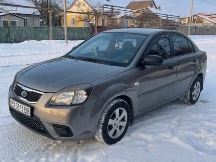 Киа Рио, объемом двигателя 1.4 л и пробегом 340 тыс. км за 3700 $, фото 1 на Automoto.ua