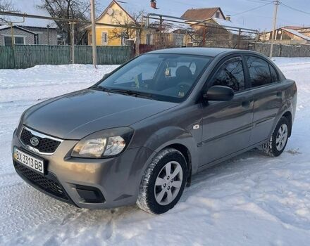 Киа Рио, объемом двигателя 1.4 л и пробегом 340 тыс. км за 3700 $, фото 1 на Automoto.ua