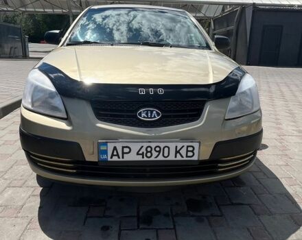 Желтый Киа Рио, объемом двигателя 1.4 л и пробегом 221 тыс. км за 4300 $, фото 7 на Automoto.ua