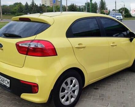 Жовтий Кіа Ріо, об'ємом двигуна 1.25 л та пробігом 128 тис. км за 8400 $, фото 4 на Automoto.ua