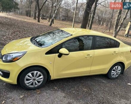 Жовтий Кіа Ріо, об'ємом двигуна 1.59 л та пробігом 140 тис. км за 8999 $, фото 2 на Automoto.ua