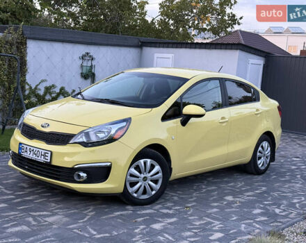 Желтый Киа Рио, объемом двигателя 1.59 л и пробегом 139 тыс. км за 9600 $, фото 1 на Automoto.ua
