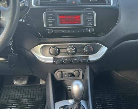 Жовтий Кіа Ріо, об'ємом двигуна 1.59 л та пробігом 140 тис. км за 8999 $, фото 11 на Automoto.ua