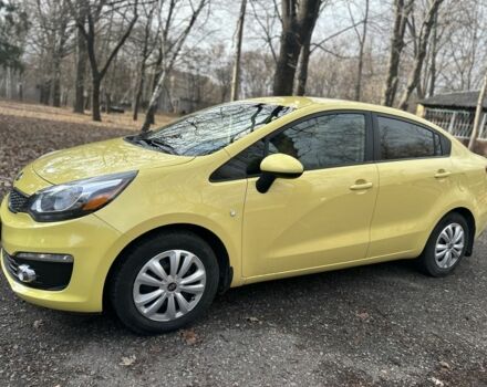 Желтый Киа Рио, объемом двигателя 1.6 л и пробегом 145 тыс. км за 8800 $, фото 1 на Automoto.ua