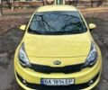 Желтый Киа Рио, объемом двигателя 1.6 л и пробегом 140 тыс. км за 8700 $, фото 4 на Automoto.ua