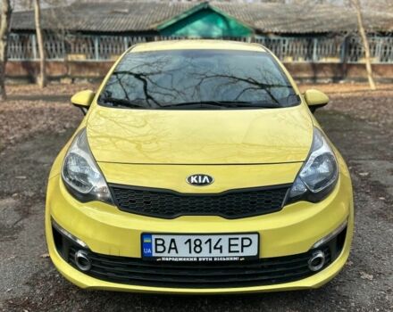 Желтый Киа Рио, объемом двигателя 1.6 л и пробегом 140 тыс. км за 8700 $, фото 1 на Automoto.ua