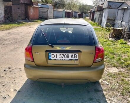 Желтый Киа Рио, объемом двигателя 1.5 л и пробегом 147 тыс. км за 1550 $, фото 6 на Automoto.ua