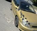 Жовтий Кіа Ріо, об'ємом двигуна 1.5 л та пробігом 150 тис. км за 1350 $, фото 3 на Automoto.ua