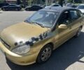 Жовтий Кіа Ріо, об'ємом двигуна 1.5 л та пробігом 150 тис. км за 1350 $, фото 2 на Automoto.ua