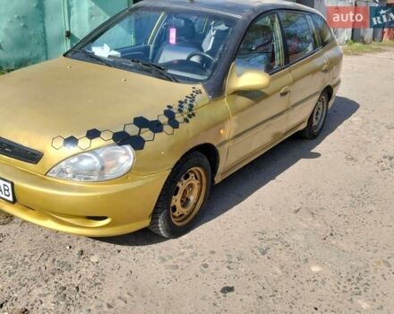 Желтый Киа Рио, объемом двигателя 1.5 л и пробегом 147 тыс. км за 1800 $, фото 3 на Automoto.ua