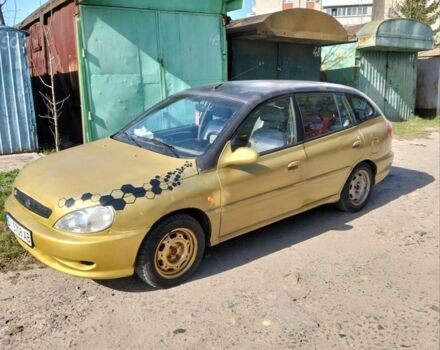 Желтый Киа Рио, объемом двигателя 1.5 л и пробегом 147 тыс. км за 1550 $, фото 3 на Automoto.ua