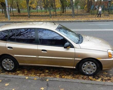 Жовтий Кіа Ріо, об'ємом двигуна 1.3 л та пробігом 156 тис. км за 2500 $, фото 3 на Automoto.ua