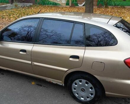 Жовтий Кіа Ріо, об'ємом двигуна 1.3 л та пробігом 156 тис. км за 2500 $, фото 2 на Automoto.ua