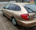 Жовтий Кіа Ріо, об'ємом двигуна 1.5 л та пробігом 227 тис. км за 2000 $, фото 3 на Automoto.ua