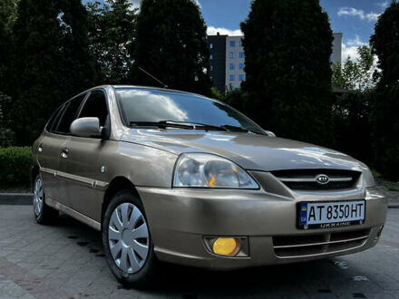 Кіа Ріо 2004 у Івано-Франківську на Automoto.ua Жовтий Кіа Ріо, об'ємом двигуна 1.34 л та пробігом 400 тис. км за 1399 $, фото 1 на Automoto.ua