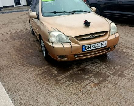 Желтый Киа Рио, объемом двигателя 1.5 л и пробегом 227 тыс. км за 2000 $, фото 1 на Automoto.ua