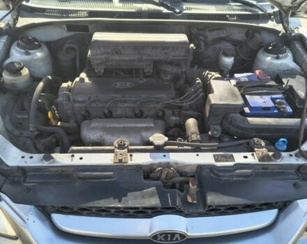 Сірий Кіа Ріо, об'ємом двигуна 1.3 л та пробігом 286 тис. км за 2850 $, фото 6 на Automoto.ua